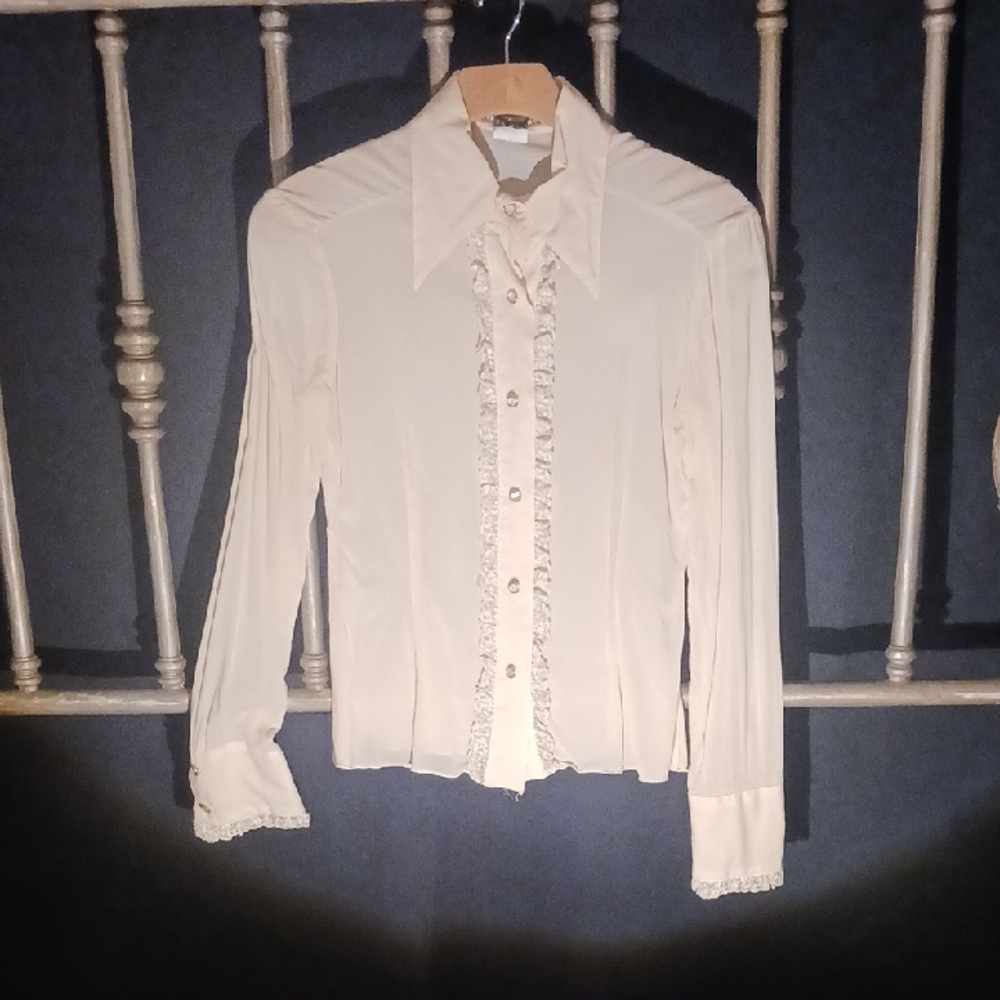 Anna Huling Cream-Colored, Stretch Silk "Romantic Ruffle" Blouse.